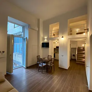  Apartament Silvi's House